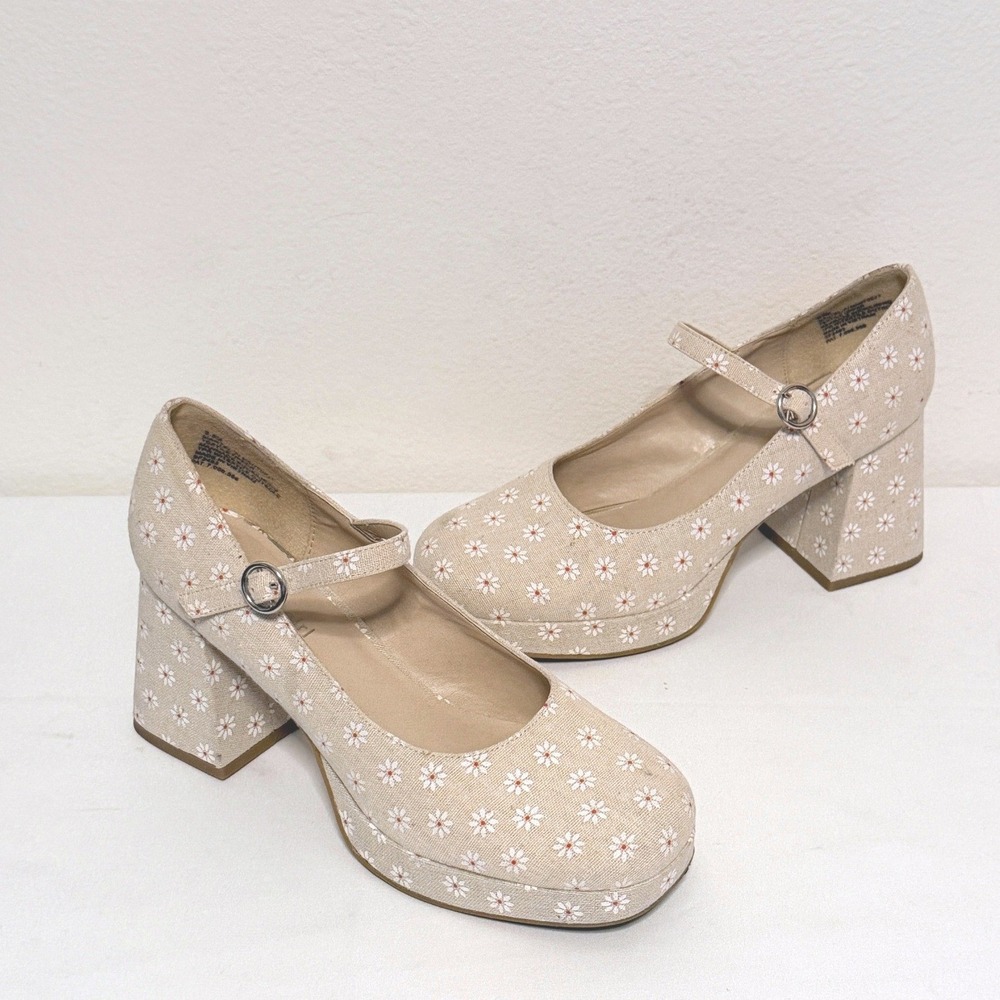 Madden Girl Mary Jane Shoes Sz 9.5 Daisy Floral Platform Block Heel Retro